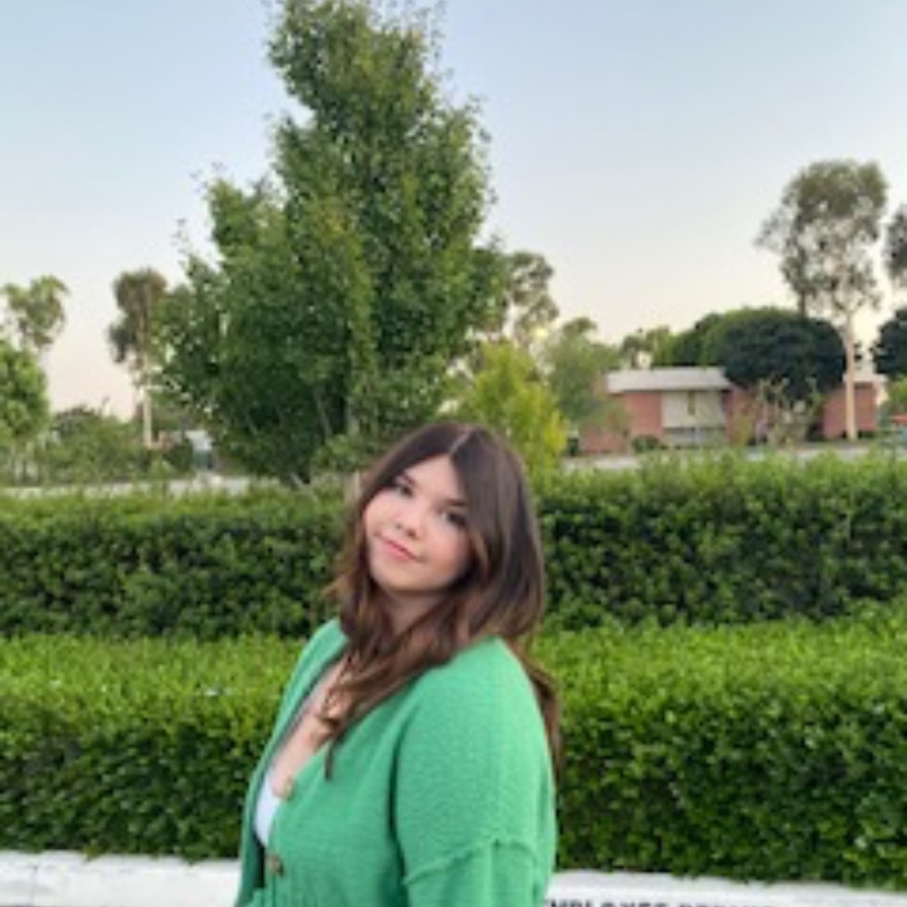 Meet your Posher, Violet